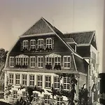 Schulhaus Otel 4*