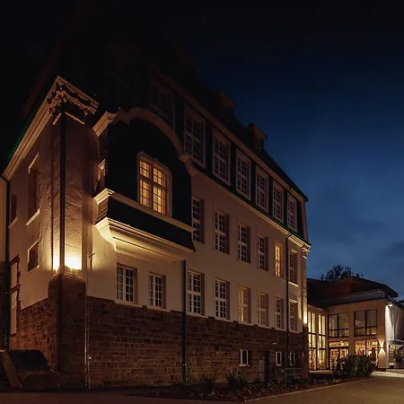 Schulhaus 호텔 슈벰