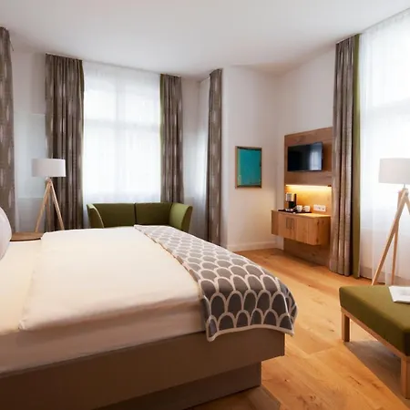 Schulhaus Hotel 4*
