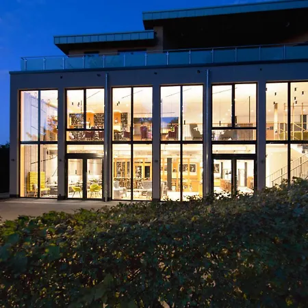 Hotel Schulhaus 4*