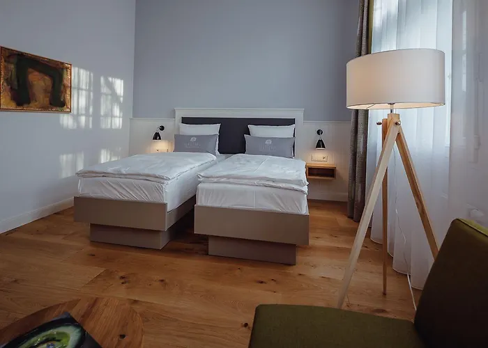 Schulhaus Hotel Schwelm