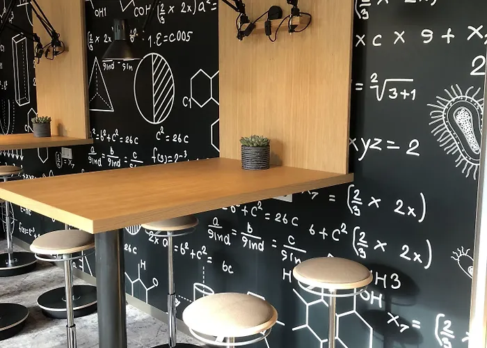 Schulhaus Hotel Schwelm