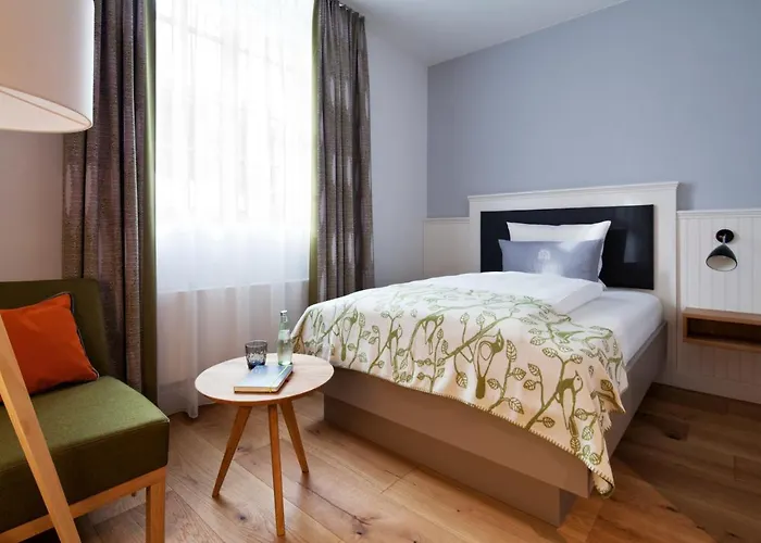 Schulhaus 4* Schwelm